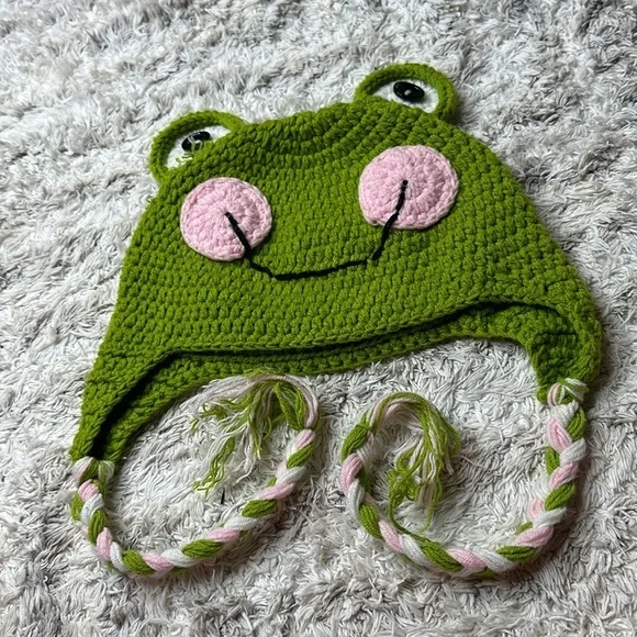 Knit frog hat - Picture 3 of 5